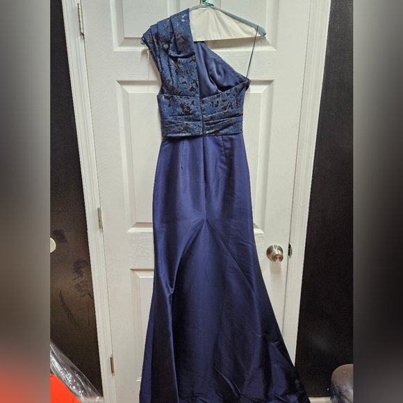 Rafael Cennamo blue gown size 2 - Picture 3 of 5